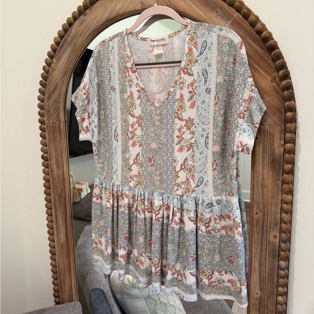 Floral Paisley V-Neck Top